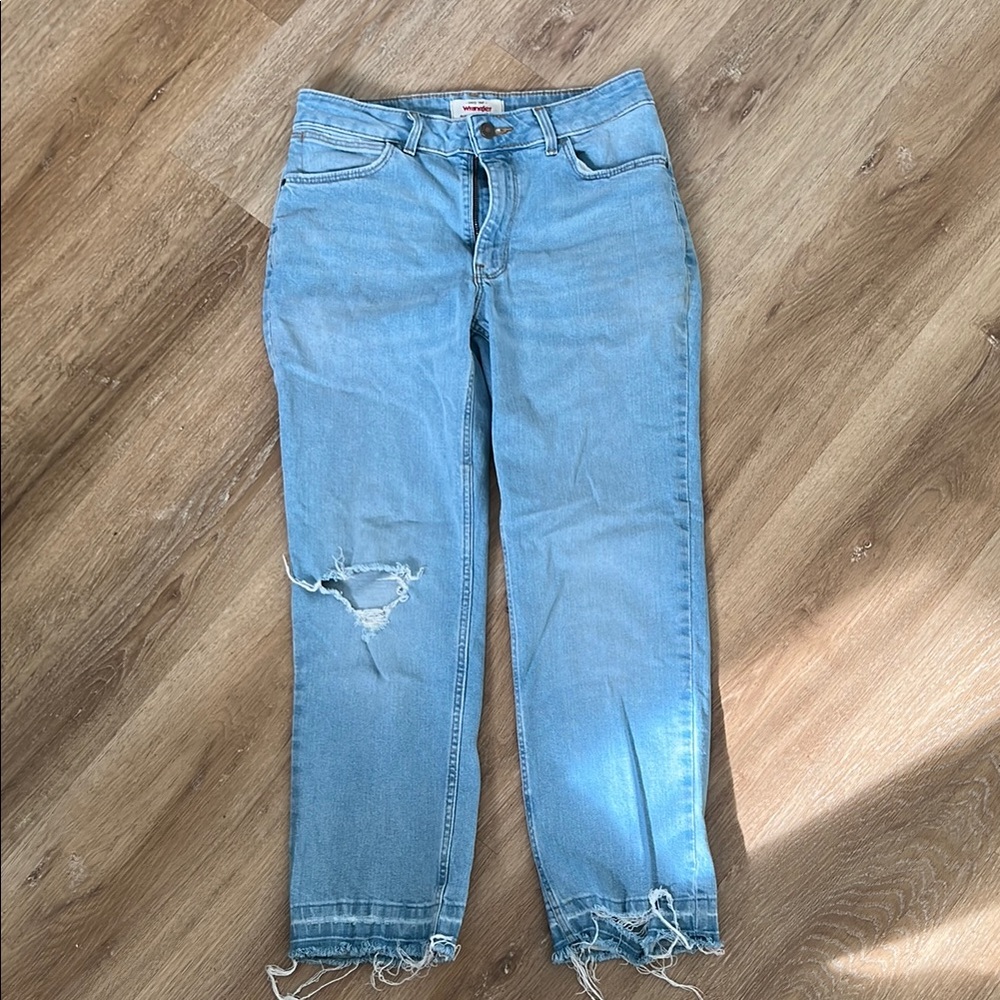 Wrangler Blue Ankle Cropped Jeans with Distressing